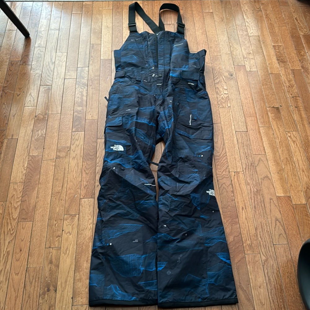 The North Face Men’s Ski Pants Bib Barely Worn Size Medium